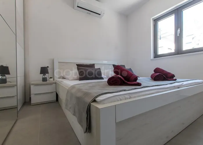 Delux Diva Mare - Free Parking Makarska