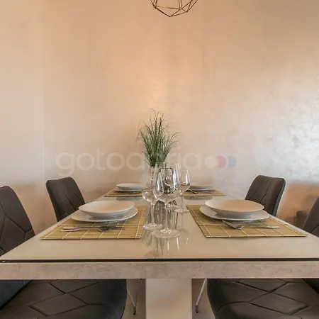 Apartment Delux Diva Mare - Free Parking *