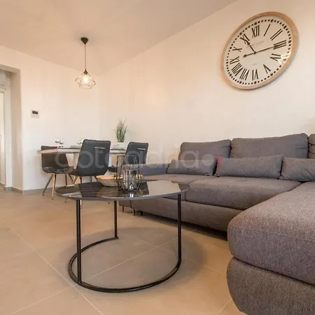 Delux Diva Mare - Free Parking