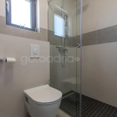 Delux Diva Mare - Free Parking Макарска